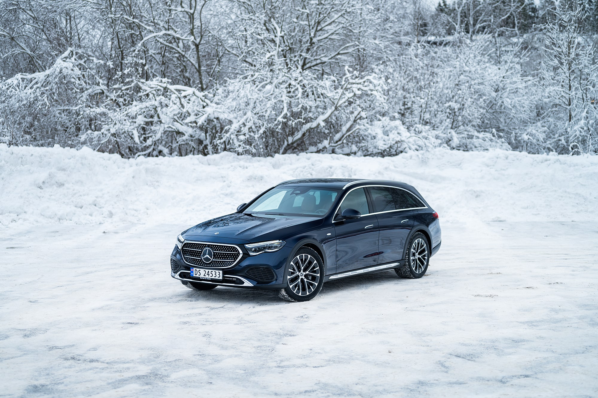 Mercedes-Benz E 300 de All-Terrain 1 Size